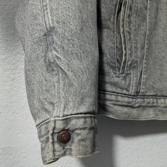 Levi's jacket - Picture 4 of 4